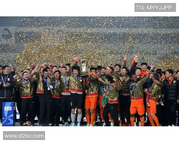 成都攀岩队配合问题引发热议队员间默契与信任的考验 成都攀岩队配合问题引发热议队员间默契与信任的考验