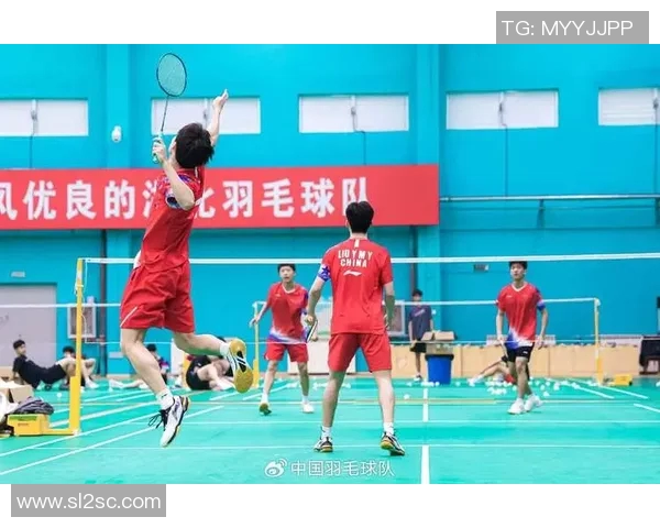 成都羽毛球队灵活性探秘：技术与战术的完美结合之路