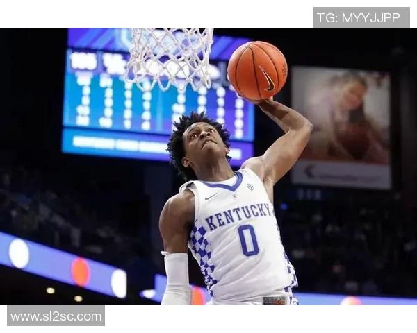 德阿隆福克斯引领国王崛起展现全能球员风采与未来潜力