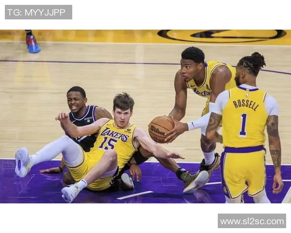 湖人对国王精彩对决回顾全场比赛亮点与精彩瞬间分析 湖人对国王精彩对决回顾全场比赛亮点与精彩瞬间分析