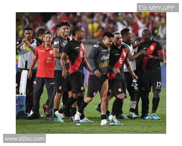 美国与秘鲁友谊赛精彩对决展现足球魅力与团队精神