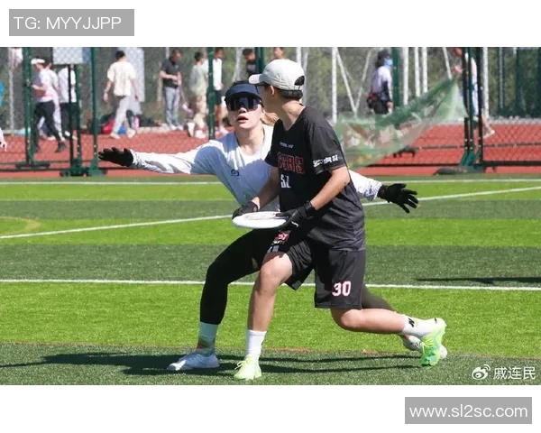 飞盘战术揭秘：北京飞盘队如何实现全场压制与团队协作