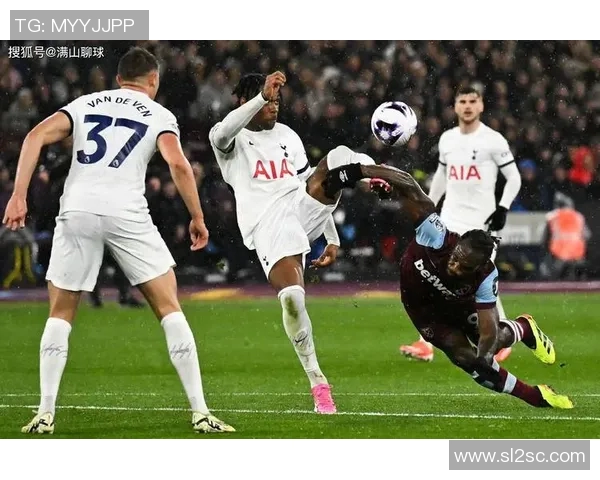 2020年英超曼联与诺维奇的精彩对决回顾与分析 2020年英超曼联与诺维奇的精彩对决回顾与分析