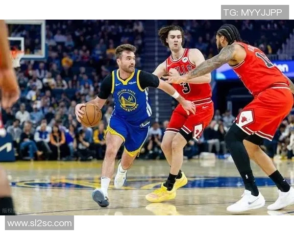 勇士乌布雷对决公牛球队的精彩对抗赛分析与展望