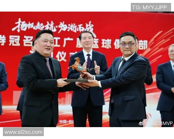 同曦对战广厦揭晓首发阵容分析及比赛前瞻