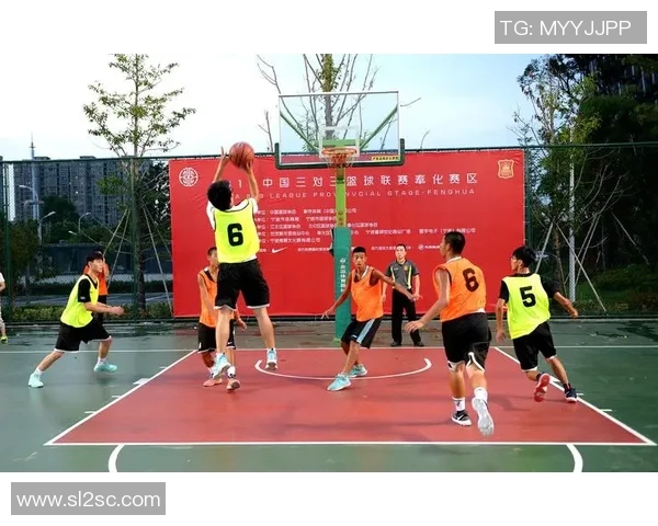 广东队与稠州的巅峰对决谁将赢得这场激烈的篮球盛宴